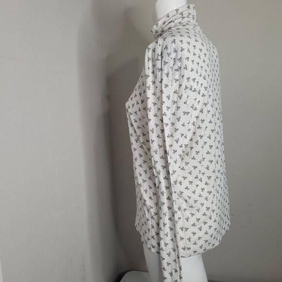 Loft Medium top bow graphic design holiday festive turtleneck stretch longsleeve - Picture 5 of 8